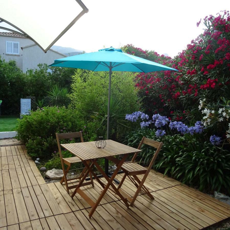 2 Pieces Independant Avec Son Jardinet Prive Hotel Borgo  Bagian luar foto